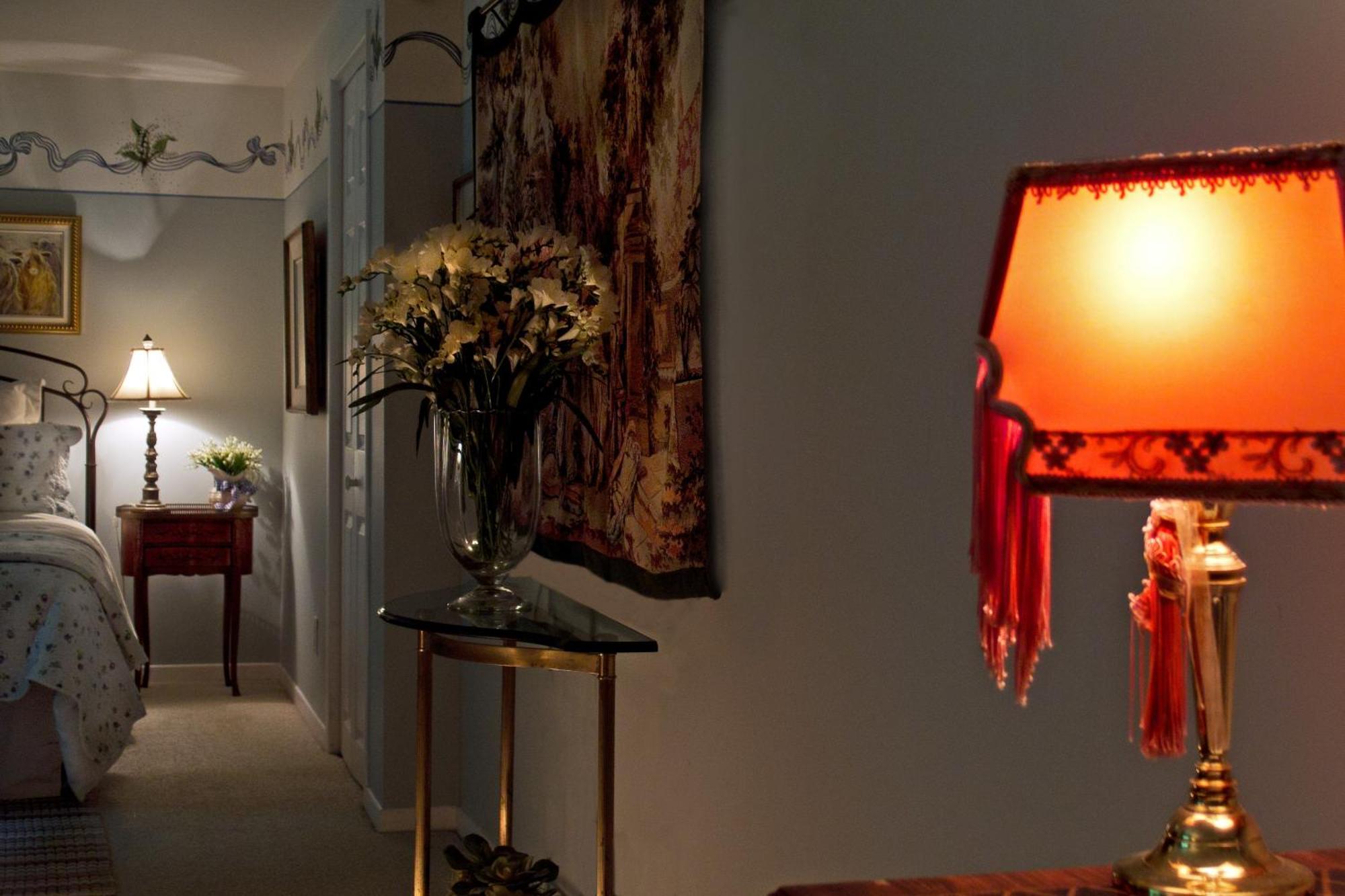 Le Petit Clocher Gite Touristique B & B Saint-Sauveur-des-Monts Rum bild